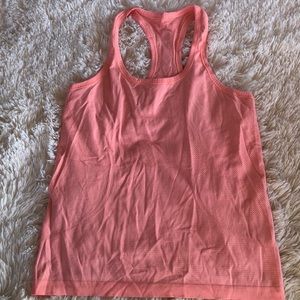 Lululemon swiftly tech Razorback